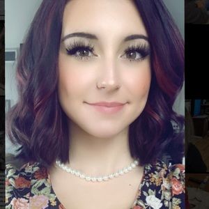 Meet your Posher, Addison